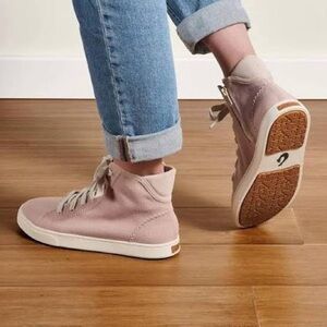 OluKai Womens Grey High-Top Sneakers